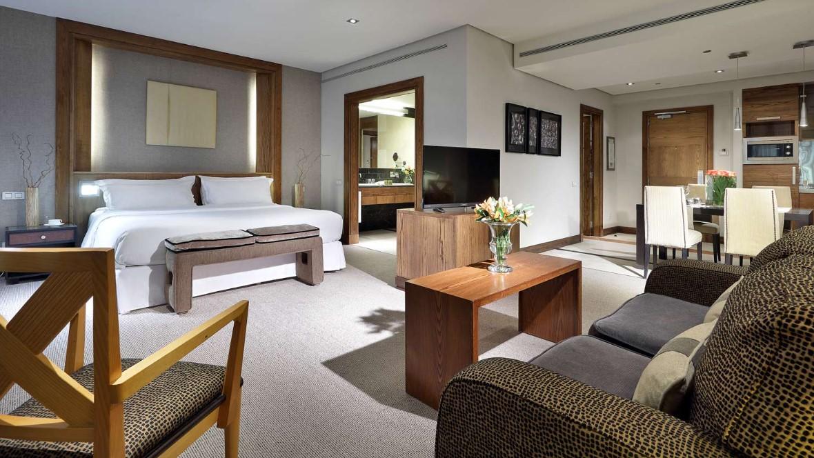 Eurostars Suites Mirasierra Μαδρίτη Εξωτερικό φωτογραφία A suite at the InterContinental London