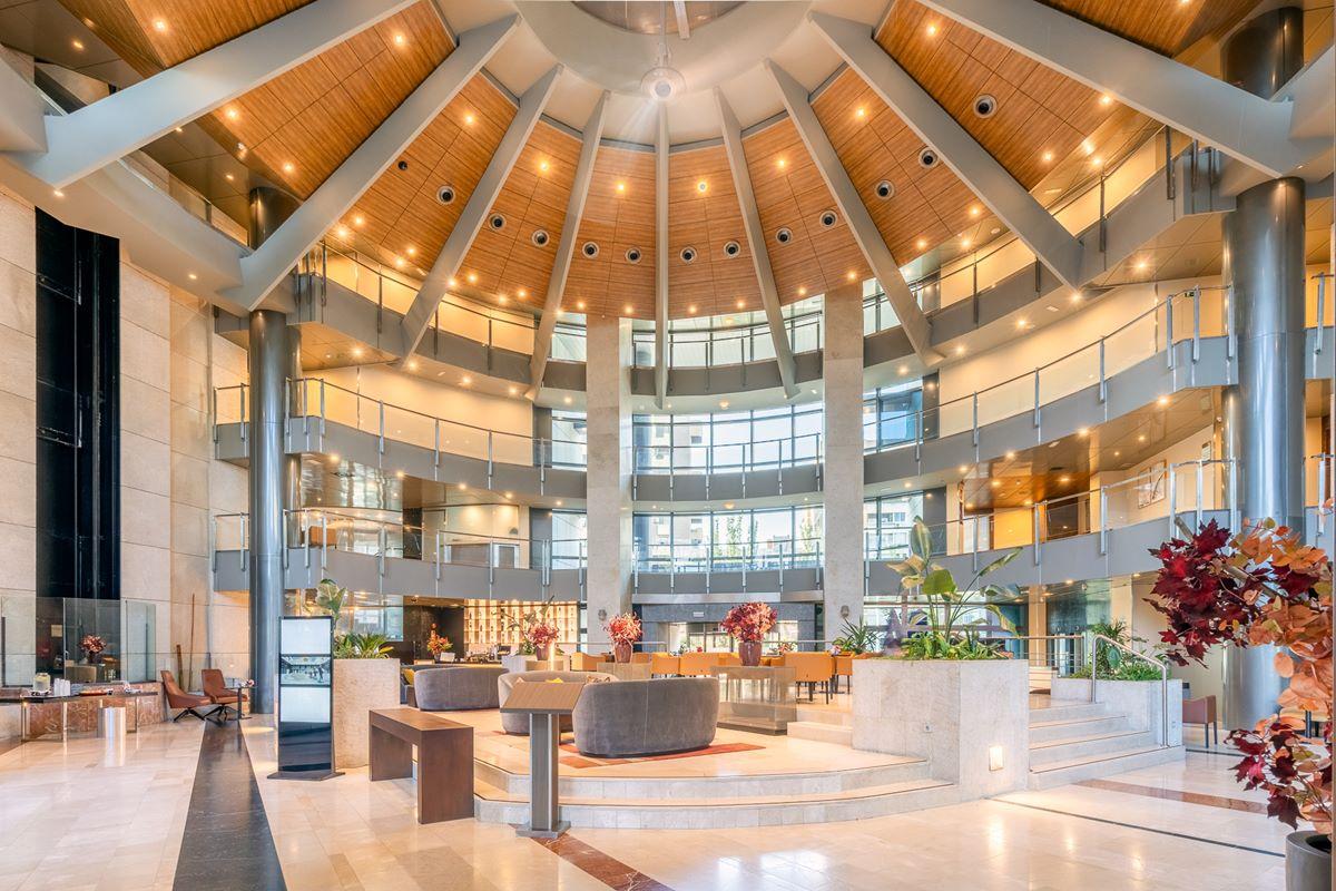 Eurostars Suites Mirasierra Μαδρίτη Εξωτερικό φωτογραφία The lobby of the hotel