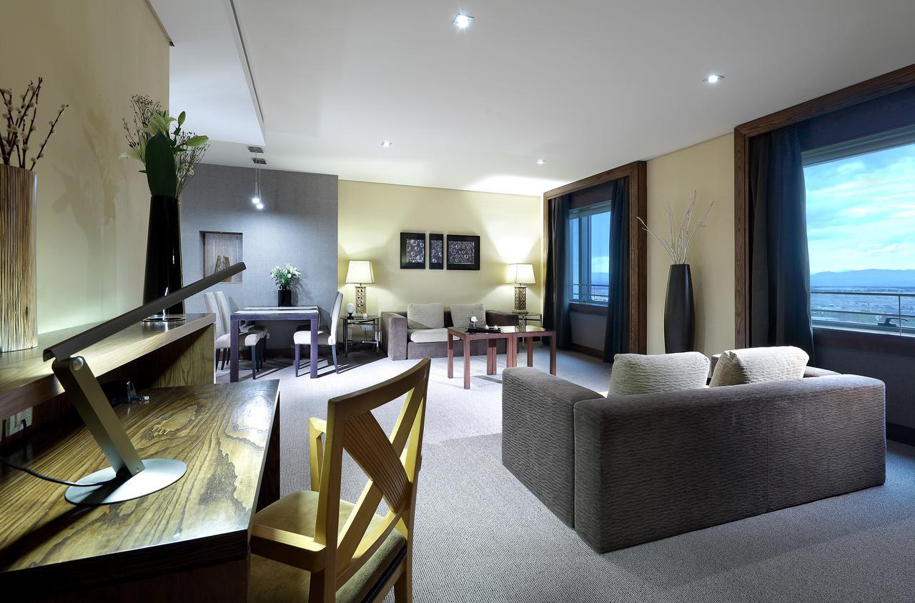 Eurostars Suites Mirasierra Μαδρίτη Εξωτερικό φωτογραφία