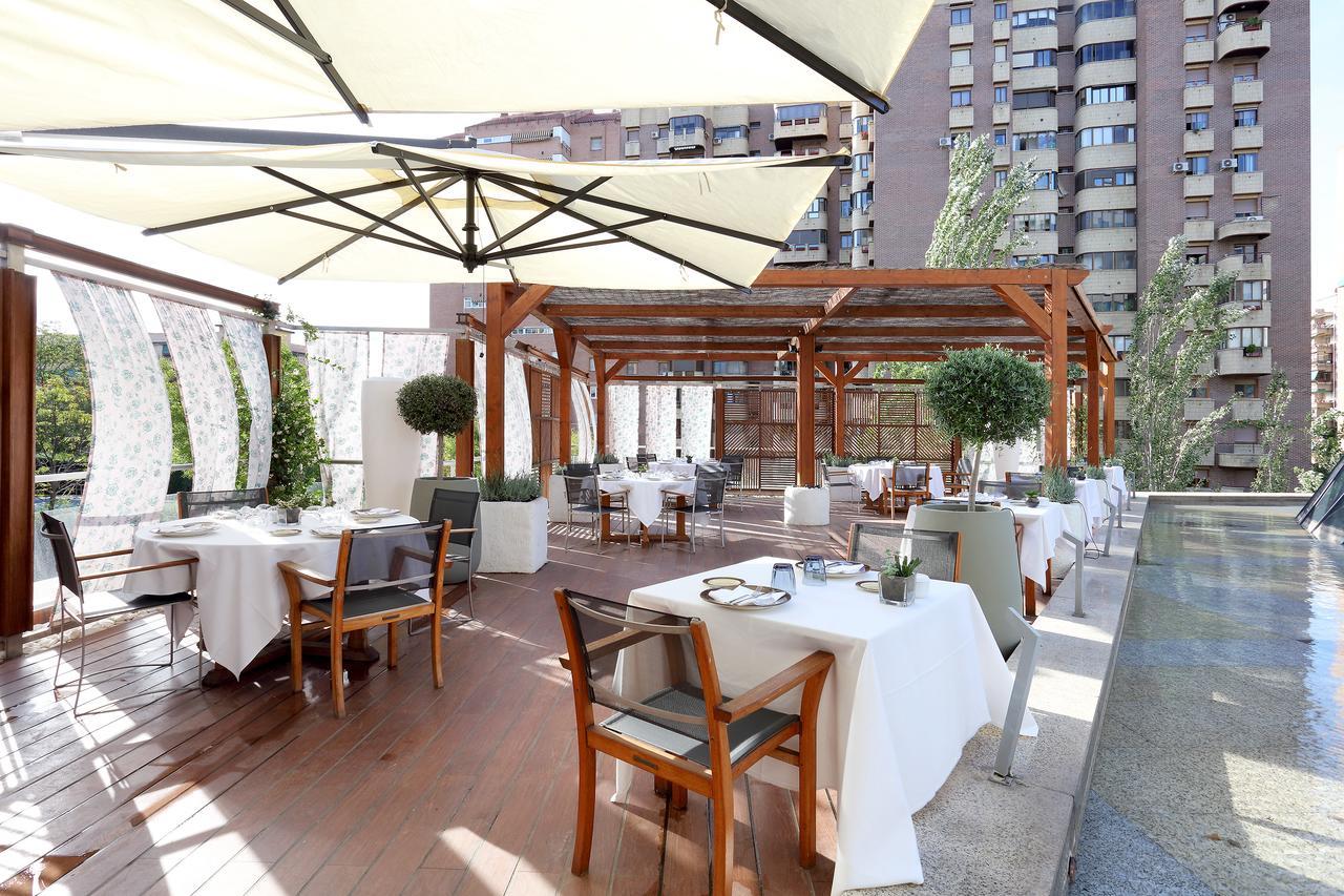 Eurostars Suites Mirasierra Μαδρίτη Εξωτερικό φωτογραφία Restaurant